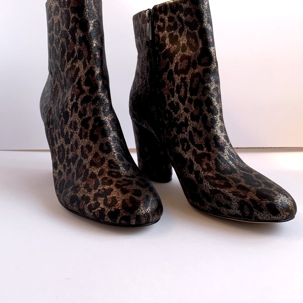 Neiman Marcus Leopard Animal Print PL Niana Metallic Boots Size 8 - Picture 3 of 10